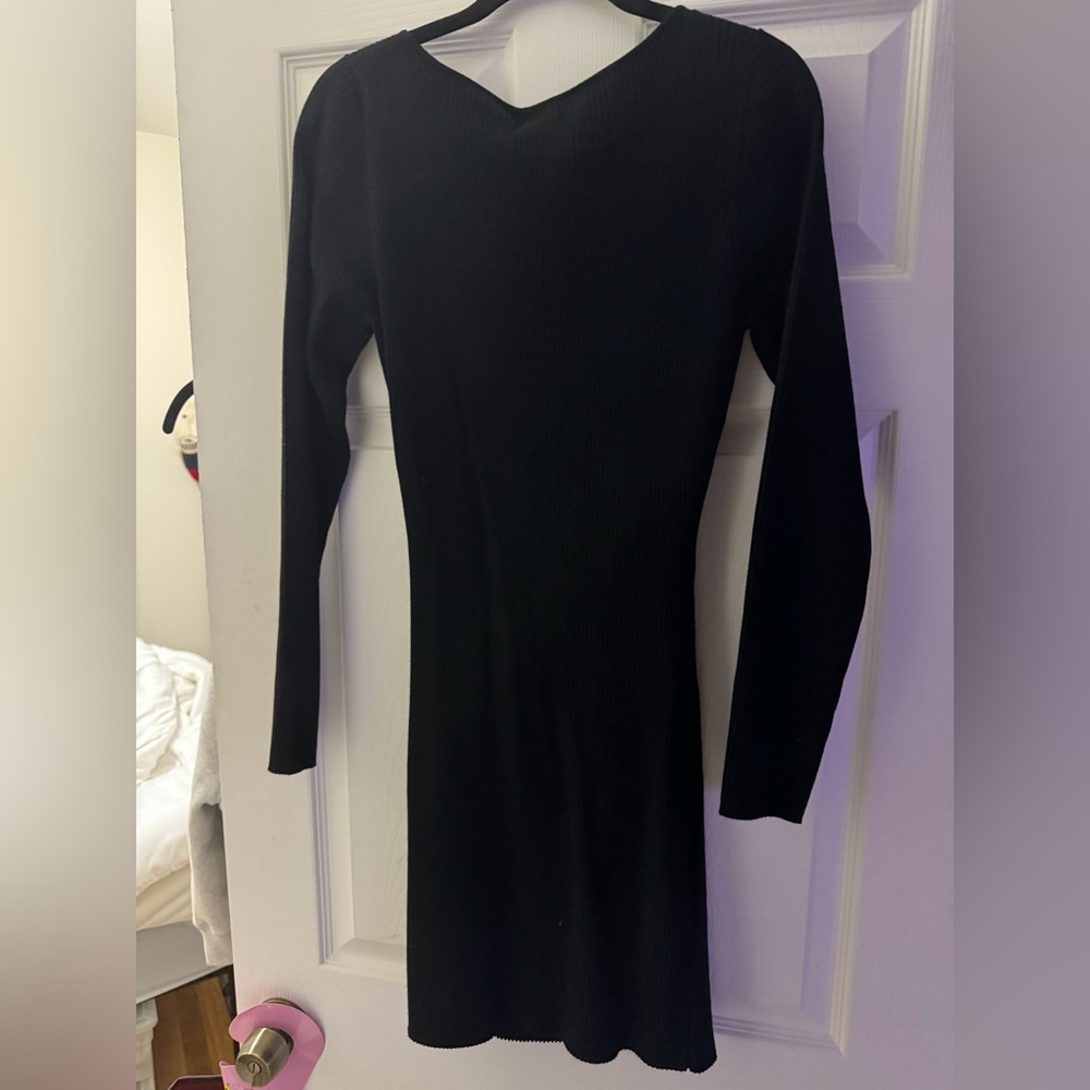 ARITZIA Wilfred Black Long Sleeve Cut-Out Dress - Picture 7 of 9